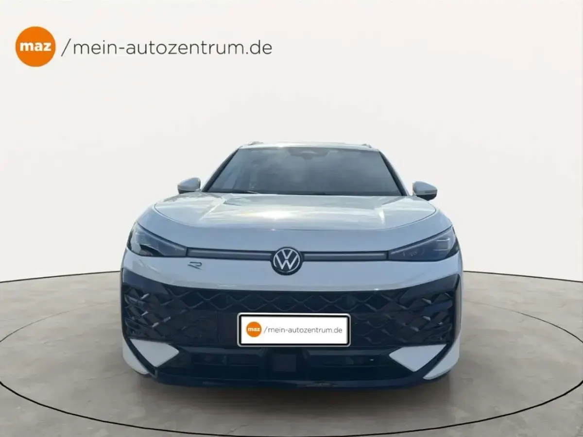 Neu VW T-Roc R-line 150 PS (110 kW) 2026 Pure white SUV