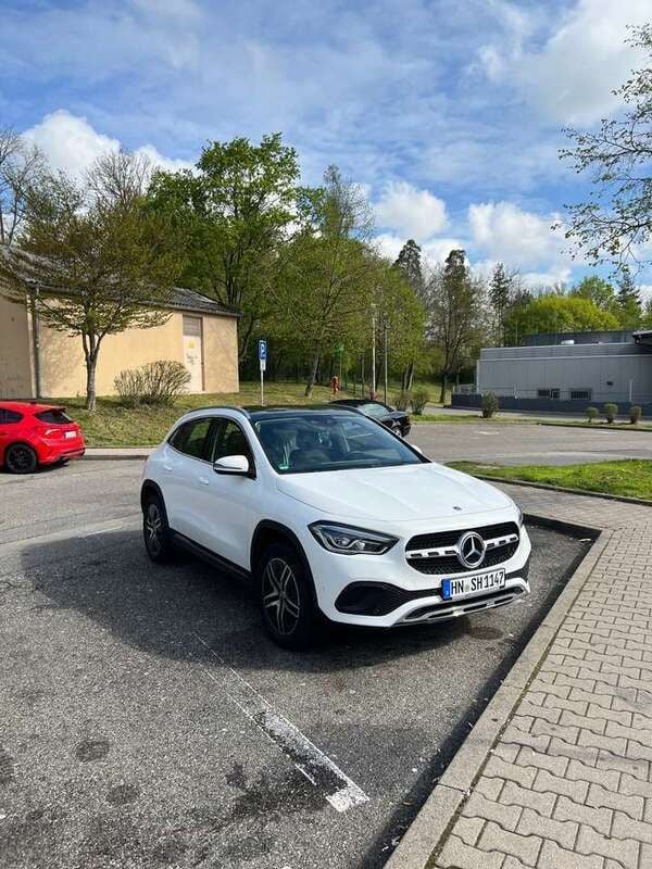 Gebraucht 2020 Mercedes GLA200 Progressive SUV | 33.650 € (Fairer Preis) - Bild 1/1