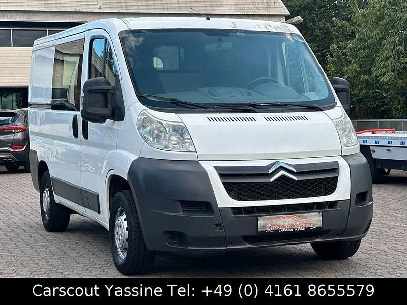 Weiß Gebraucht 2009 Citroën Jumper Van / Kleinbus | 5.490 € (Superpreis) - Bild 1/4