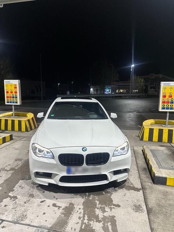 Gebraucht BMW 535 M Sport 306 PS (225 kW) 2012 Weiß Limousine