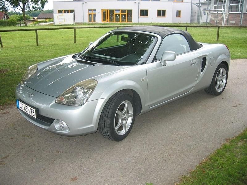 Gebraucht Toyota MR2 140 PS (102 kW) 2005 Silber Cabrio