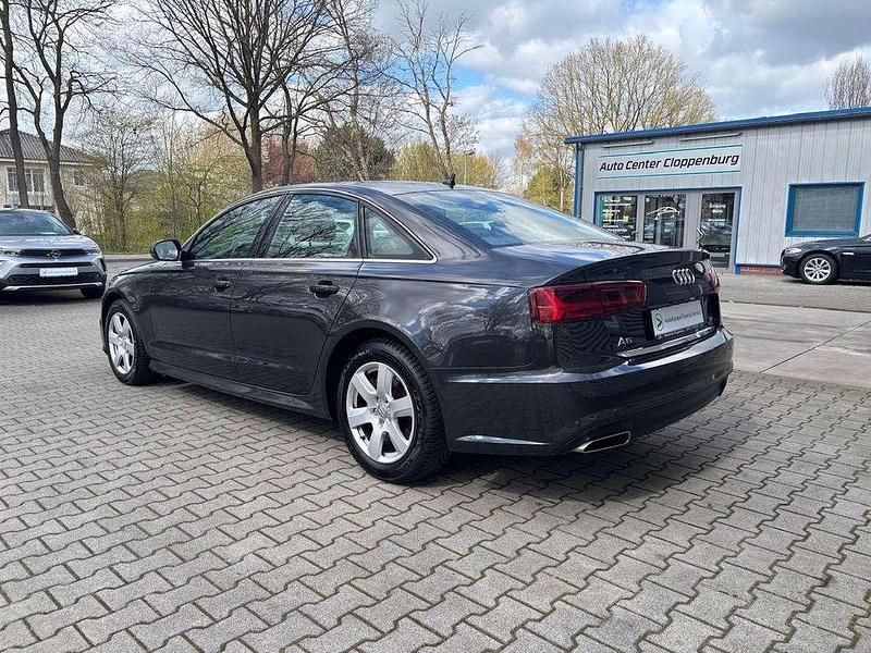 Gebraucht Audi A6 Comfort 218 PS (160 kW) 2016 Grau Limousine