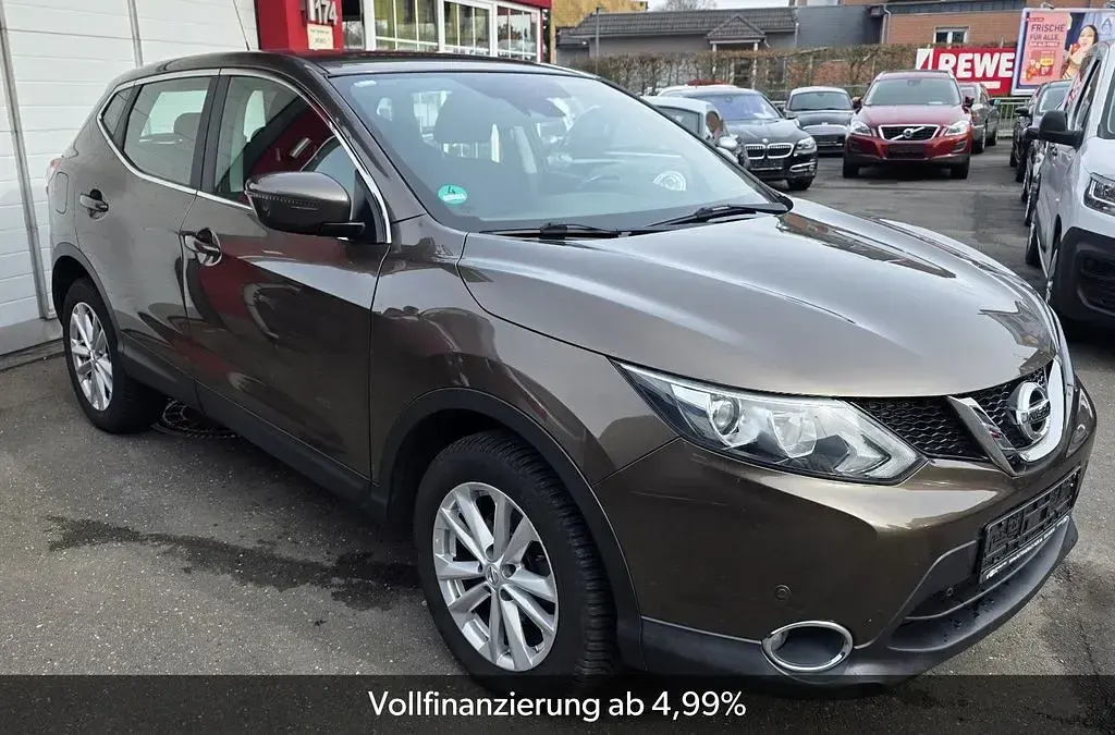 Gebraucht Nissan Qashqai Acenta 131 PS (96 kW) 2017 Braun SUV