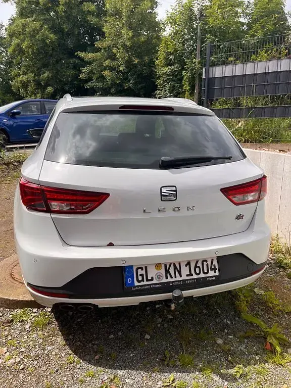 Gebraucht Seat Leon ST FR 184 PS (135 kW) 2016 Weiß Kombi