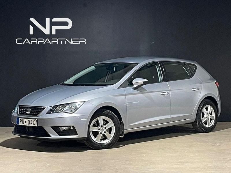 Usado Seat Leon Style 131 HP (96 kW) 2020 Sedan