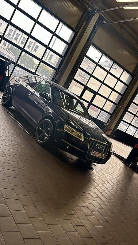 Blau Gebraucht 2004 Audi A6 Limousine | 4.000 € (Teuer) - Bild 1/4