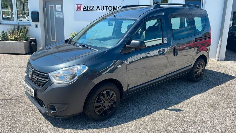 Grau Gebraucht 2018 Dacia Dokker Ambiance Van | 11.590 € (Fairer Preis) - Bild 1/4