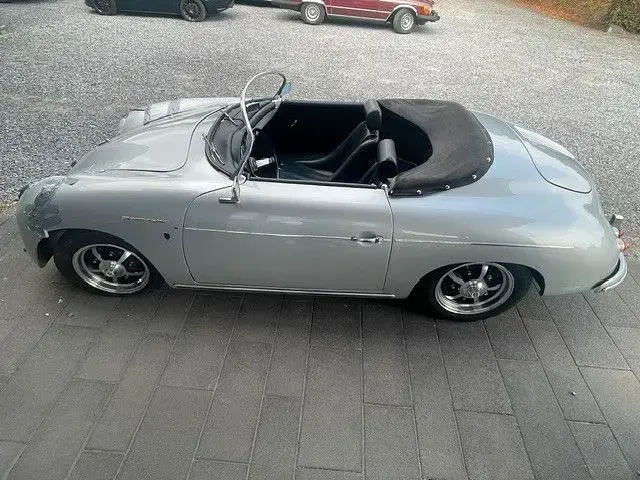 Gebraucht Porsche 356 Speedster 90 PS (66 kW) 1969 Silber Cabrio