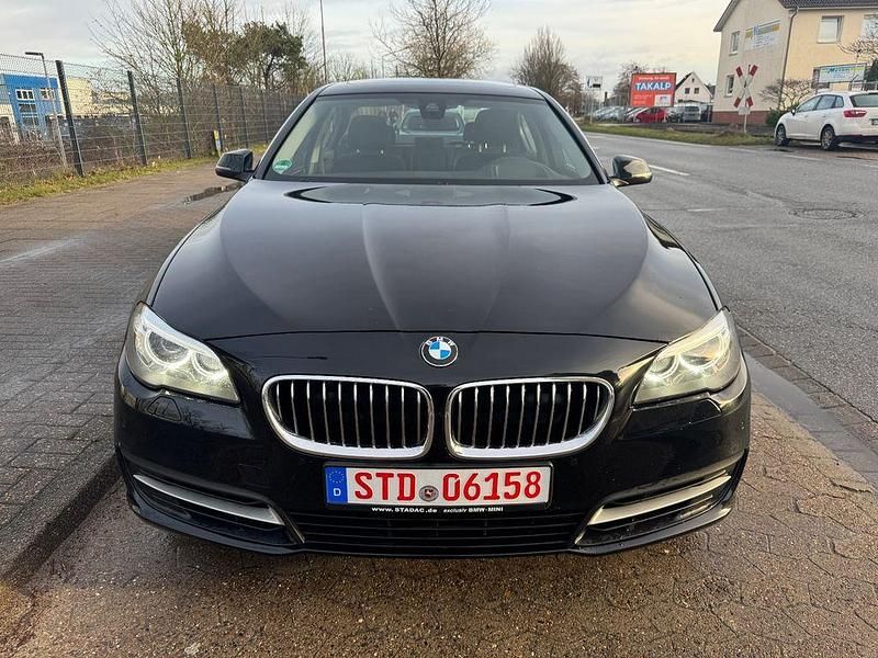 Gebraucht BMW 520 184 PS (135 kW) 2014 Schwarz Limousine