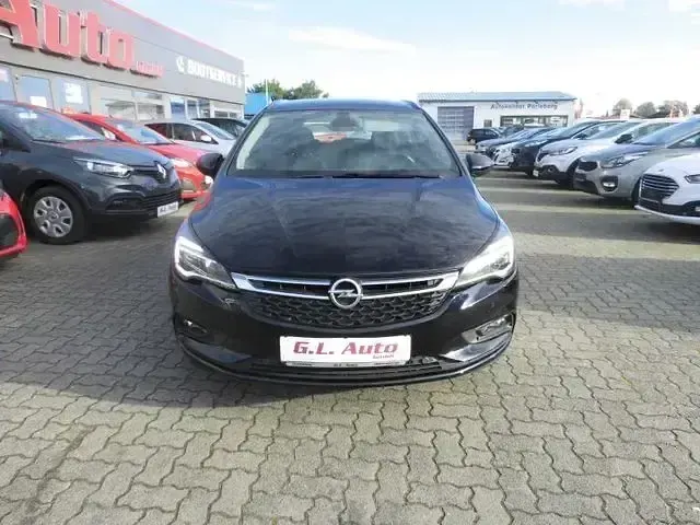 Second-hand Opel Astra 105 CP (77 kW) 2019 Albastru Break