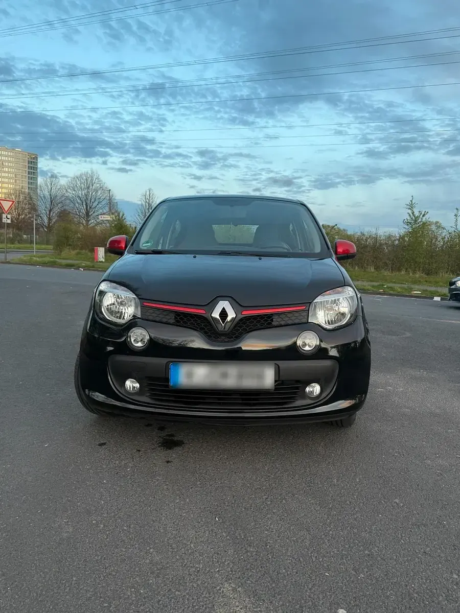 Gebraucht Renault Twingo 90 PS (66 kW) 2018 Schwarz Kleinwagen