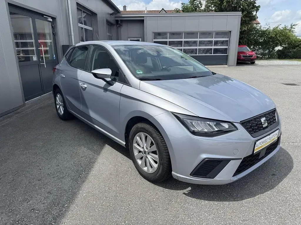 Gebraucht Seat Ibiza Style 80 PS (58 kW) 2024 "urban" silber Kleinwagen
