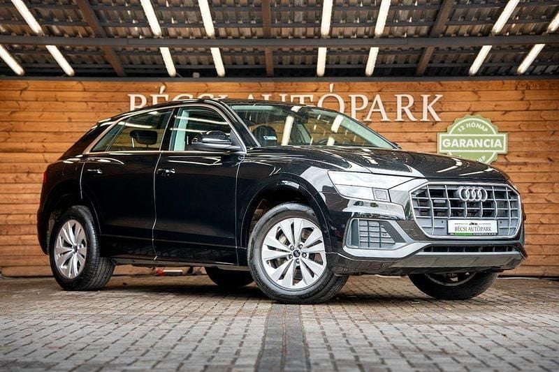 Gebraucht Audi Q8 231 PS (169 kW) 2023 Schwarz SUV