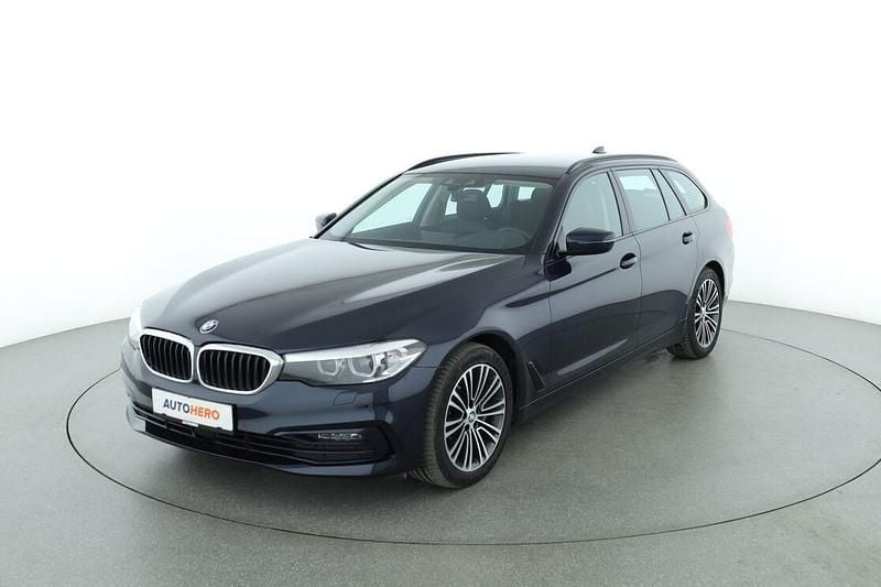 Blau Gebraucht 2019 BMW 525 Sport Line Kombi | 23.400 € (Fairer Preis) - Bild 1/3