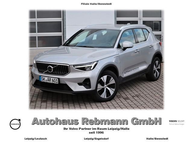 Silver dawn / metallic Gebraucht 2022 Volvo XC40 Core SUV | 33.890 € (Fairer Preis) - Bild 1/4