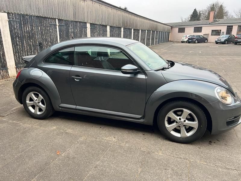 Second-hand VW Beetle 103 CP (75 kW) 2013 Gri Hatchback
