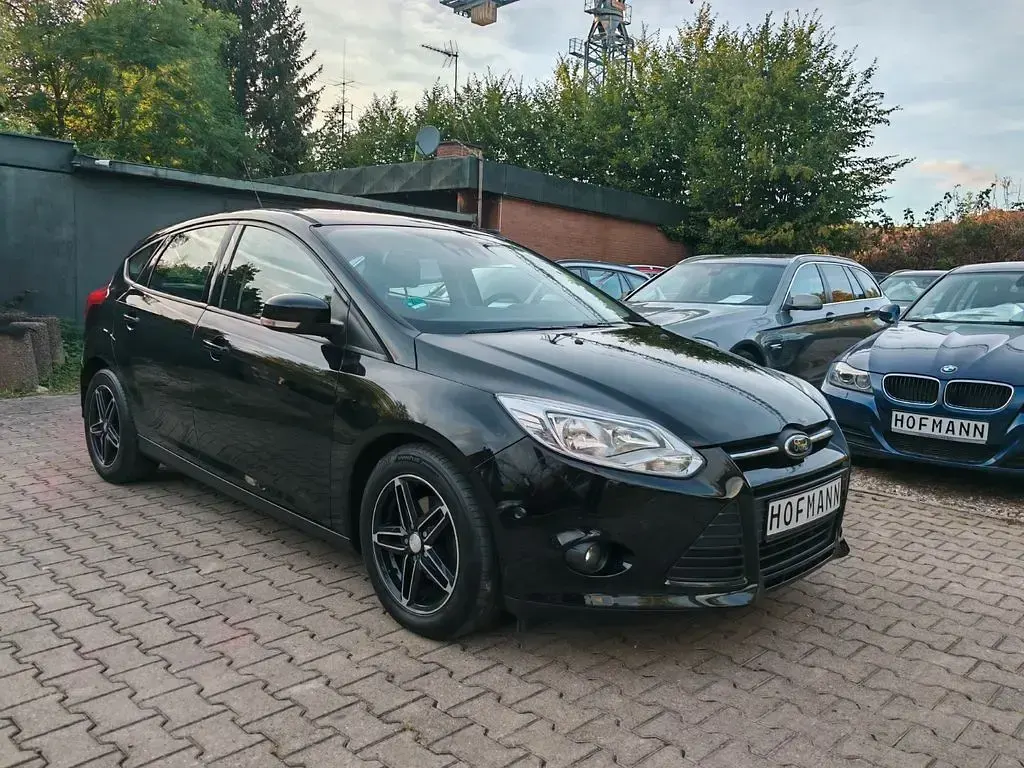 Gebraucht Ford Focus SYNC Edition 116 PS (85 kW) 2014 Schwarz Limousine