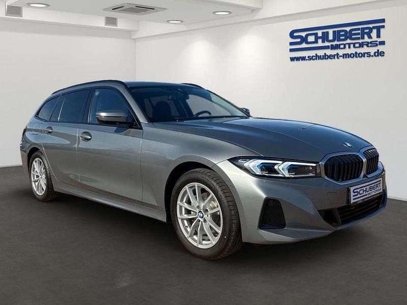 Neu BMW 318 156 PS (114 kW) 2026 Grau Limousine