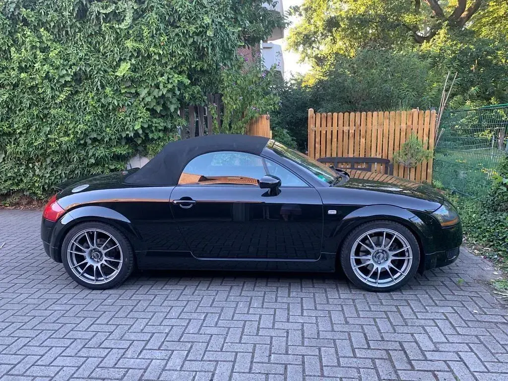 Gebraucht Audi TT Roadster Design 224 PS (164 kW) 2003 Schwarz Cabrio