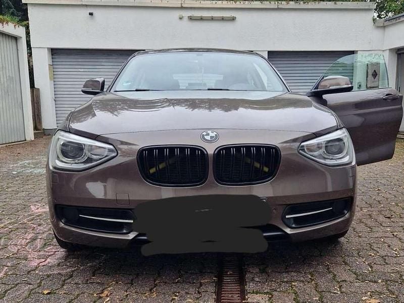 Gebraucht 2014 BMW 118 Sport Line Kleinwagen | 6.350 € (Guter Preis) - Bild 1/4