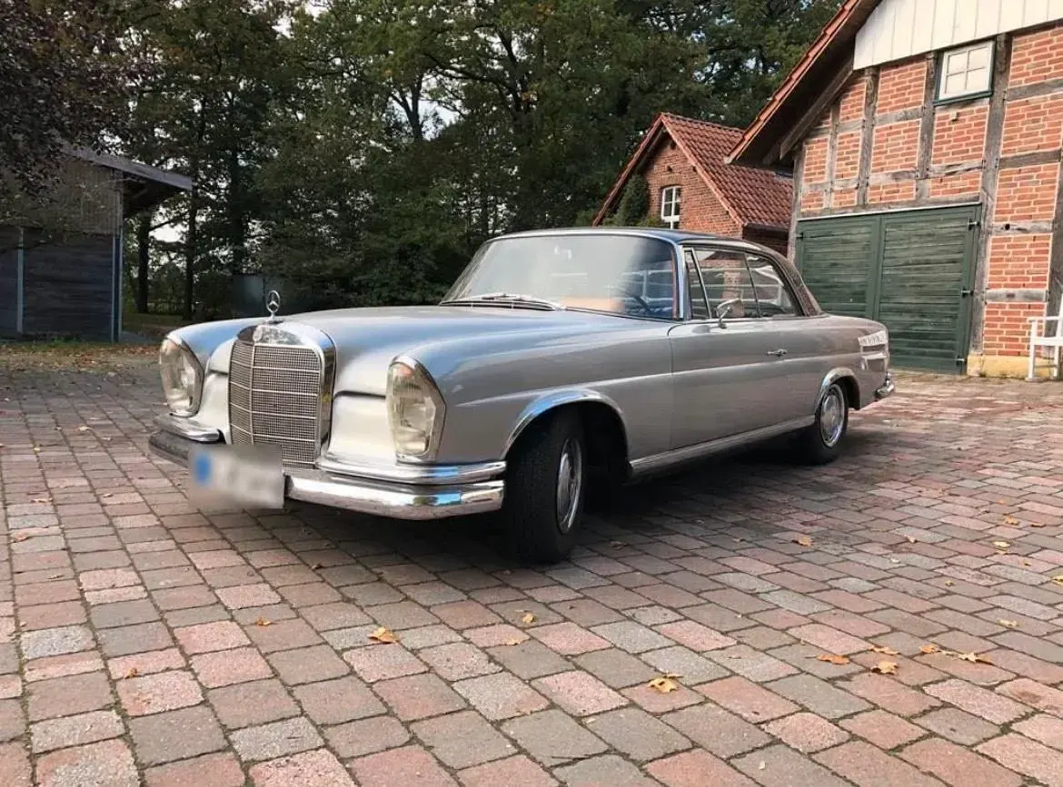 Gebraucht Mercedes W111 120 PS (88 kW) 1963 Silber Coupé