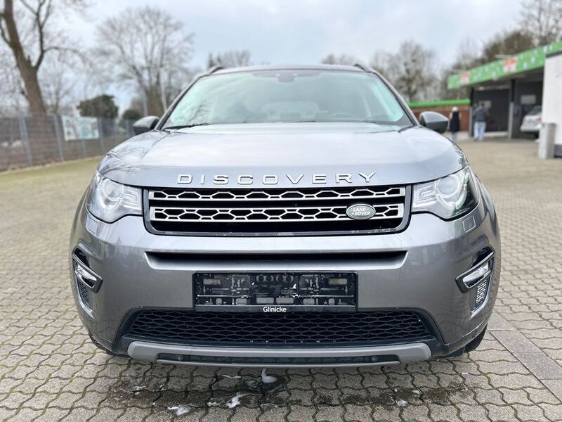 Grau Gebraucht 2018 Land Rover Discovery Sport SE SUV | 9.999 € - Bild 1/4