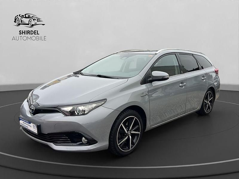 Grau Gebraucht 2018 Toyota Auris Touring Sports Team Kombi | 13.690 € (Fairer Preis) - Bild 1/4