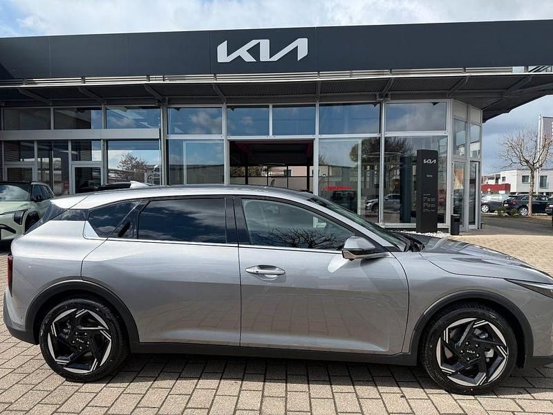 Gebraucht Kia K4 Spirit 150 PS (110 kW) 2026 Grau Limousine