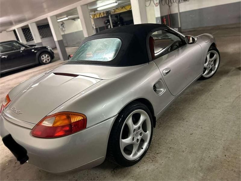 Silber Gebraucht 1997 Porsche 986 Boxster Cabrio | 13.990 € (Guter Preis) - Bild 1/4