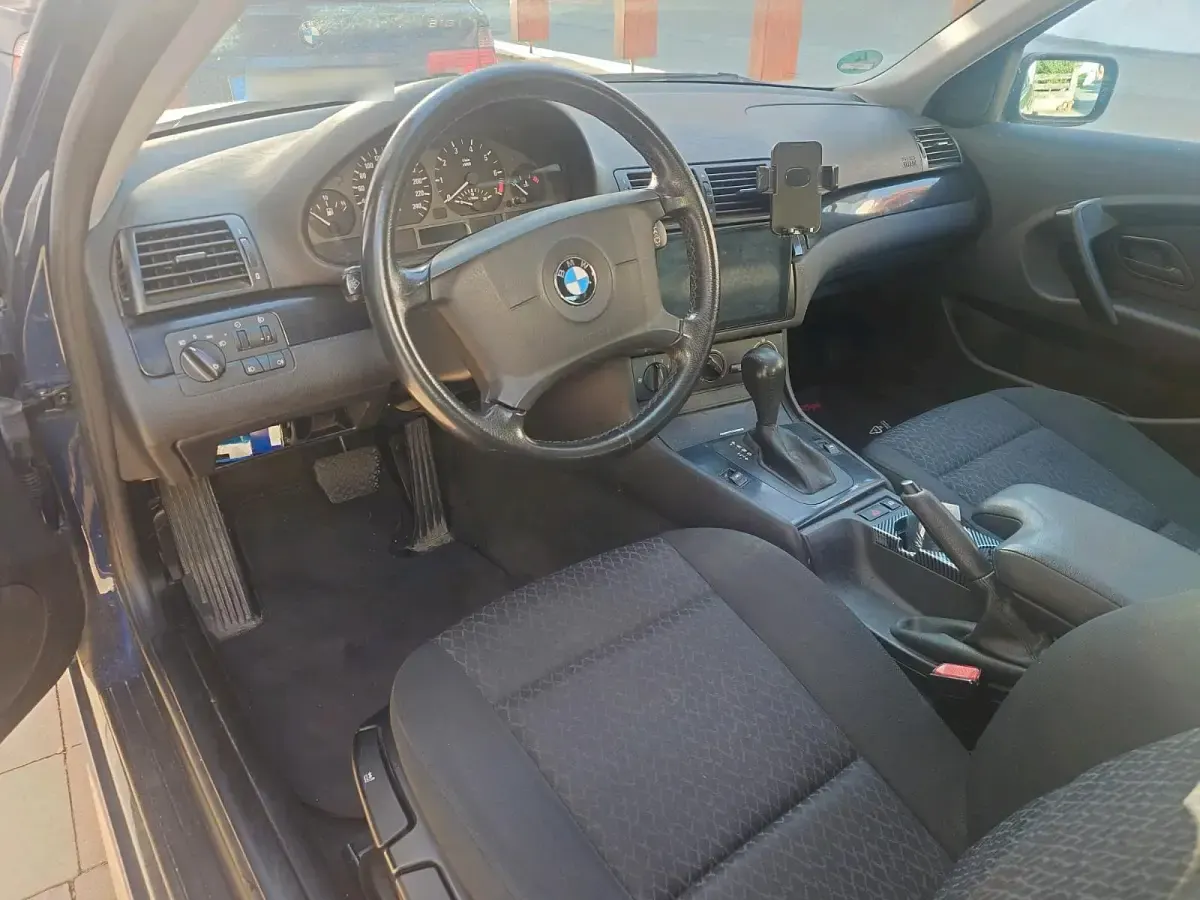 Gebraucht BMW 318 Compact 143 PS (105 kW) 2004 Blau Kleinwagen