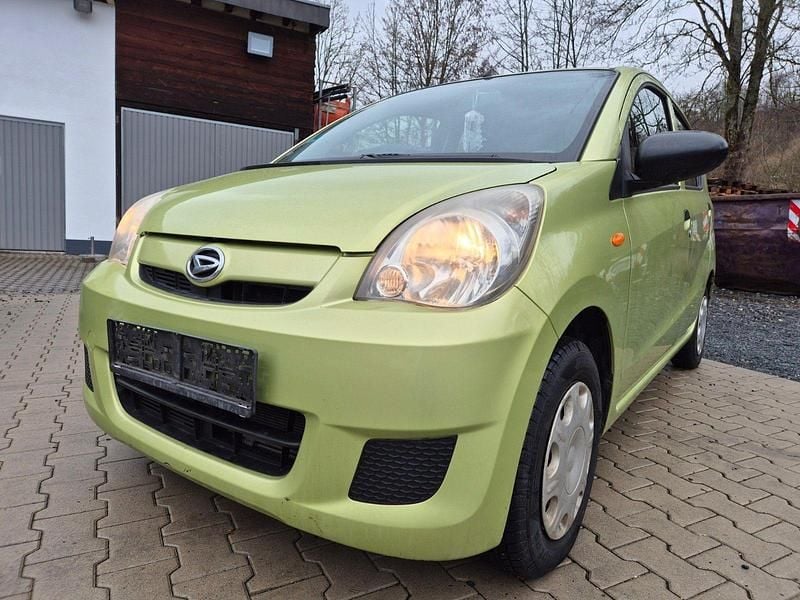 Gebraucht Daihatsu Cuore 69 PS (50 kW) 2009 Kleinwagen