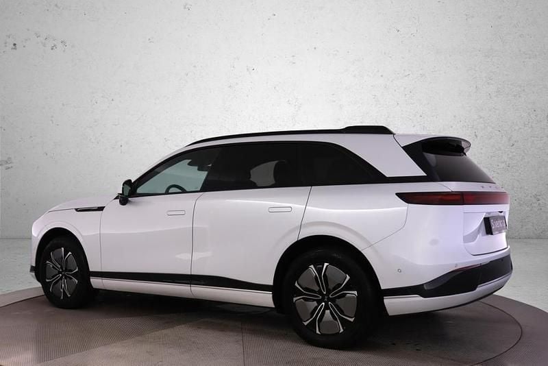 Gebraucht XPENG G9 RWD Long Range 258 kW (351 PS) 2024 Weiß SUV