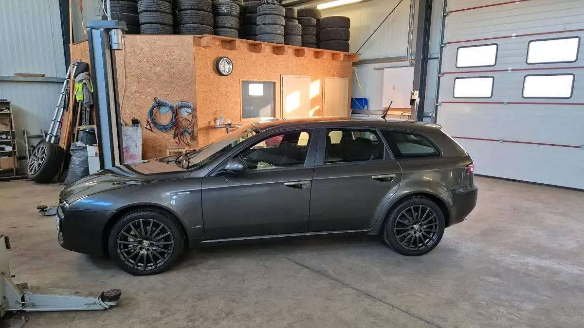 Gebraucht Alfa Romeo 159 150 PS (110 kW) 2008 Grau Kombi
