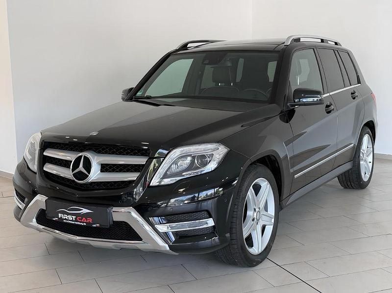 Schwarz Gebraucht 2014 Mercedes GLK250 AMG line SUV | 20.980 € (Fairer Preis) - Bild 1/4