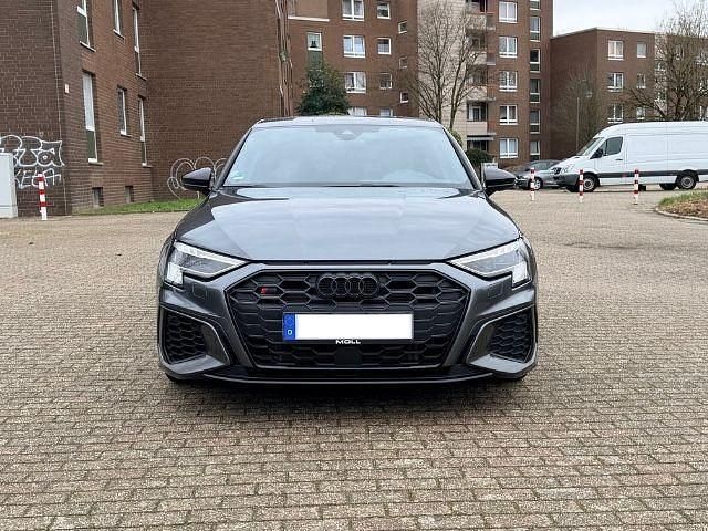 Gebraucht Audi S3 Ambiente 310 PS (228 kW) 2023 Grau Limousine