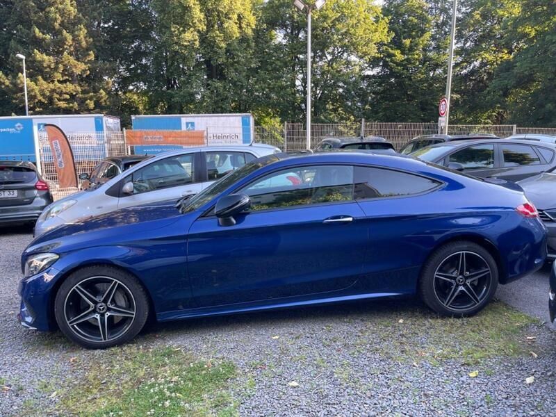 Blau Gebraucht 2017 Mercedes C250 AMG Coupé | 21.000 € (Guter Preis) - Bild 1/4
