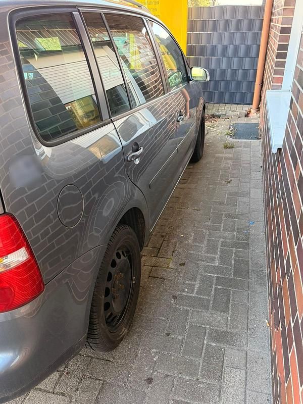 Gebraucht VW Touran 101 PS (74 kW) 2003 Grau Van / Kleinbus