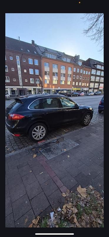 Gebraucht Porsche Cayenne 245 PS (180 kW) 2012 Schwarz SUV