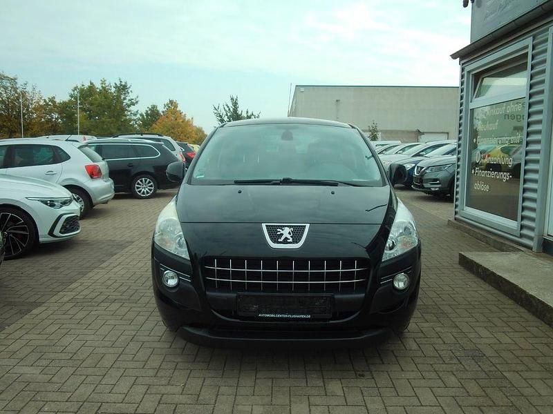 Schwarz Gebraucht 2010 Peugeot 3008 Premium Van / Kleinbus | 2.700 € (Guter Preis) - Bild 1/4