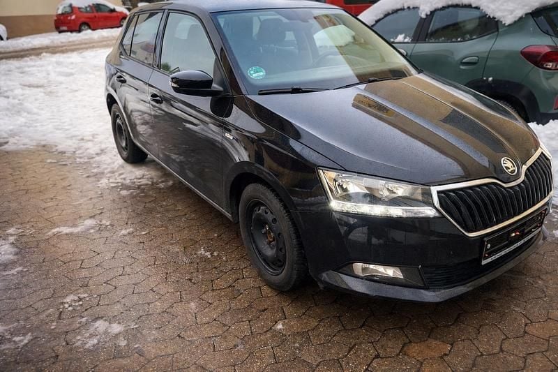 Schwarzmagic perleffekt Gebraucht 2019 Skoda Fabia Soleil Kleinwagen | 11.200 € (Superpreis) - Bild 1/4