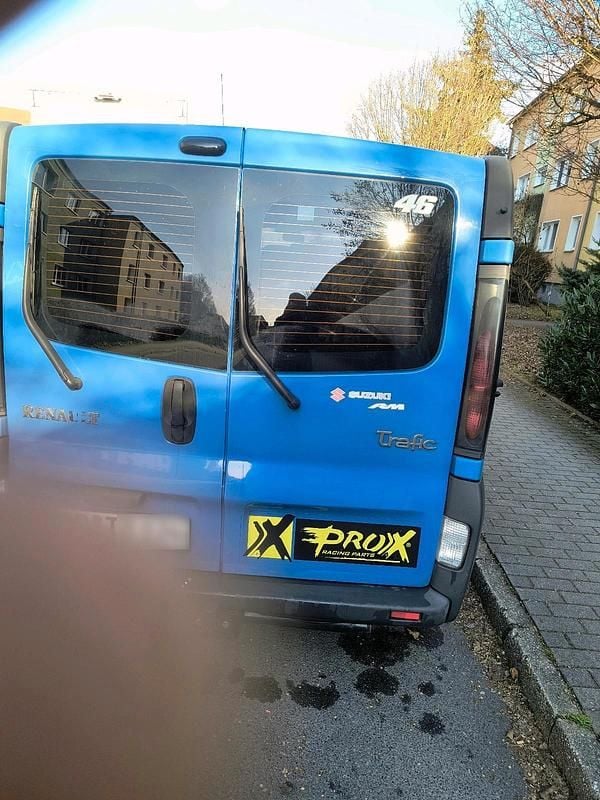 Gebraucht Renault Trafic 130 PS (95 kW) 2006 Blau Van / Kleinbus