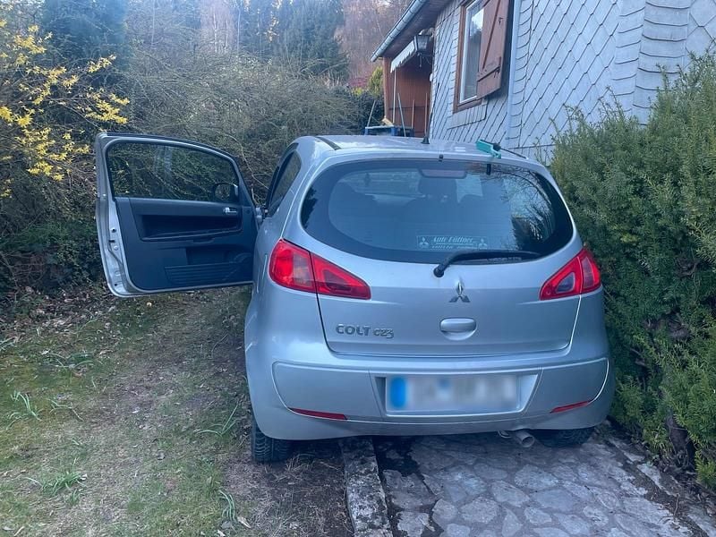 Gebraucht Mitsubishi Colt 80 PS (58 kW) 2005 Silber Kleinwagen