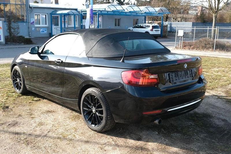 Gebraucht BMW 220 Luxury Line 184 PS (135 kW) 2015 Schwarz Cabrio
