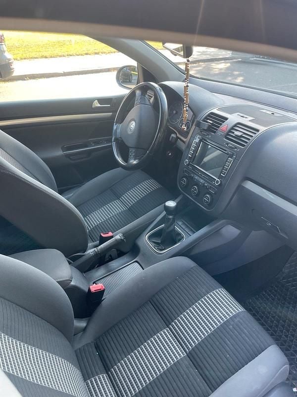 Gebraucht VW Golf V United 81 PS (59 kW) 2008 Grau Kombi