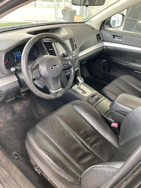 Gebraucht Subaru Outback 170 PS (125 kW) 2014 Schwarz Kombi