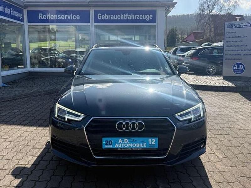 Gebraucht Audi A4 Basis 190 PS (139 kW) 2016 Grau Kombi