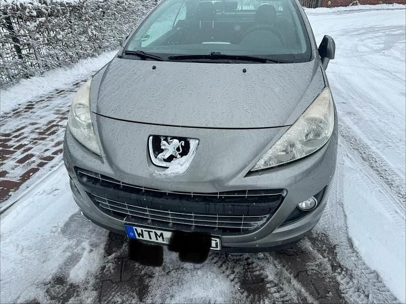 Silber Gebraucht 2010 Peugeot 207 CC Cabrio | 2.150 € (Superpreis) - Bild 1/4