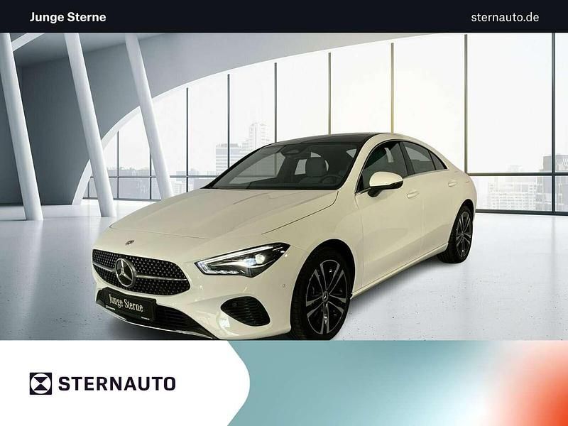 Unilack polarweiß Gebraucht 2024 Mercedes CLA180 Progressive Limousine | 30.980 € (Guter Preis) - Bild 1/4