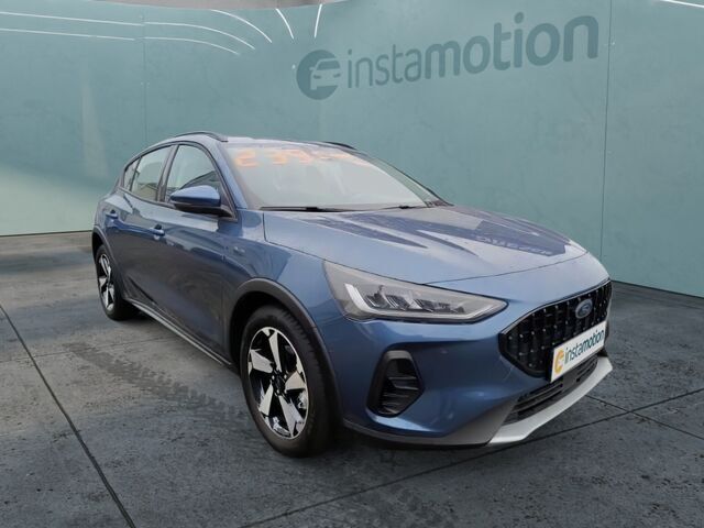 Blau Gebraucht 2024 Ford Focus Active | 27.050 € (Fairer Preis) - Bild 1/2