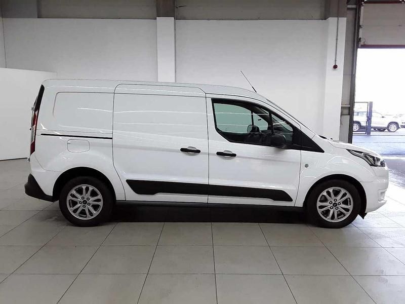 Gebraucht Ford Transit Trend 100 PS (73 kW) 2023 Frozen white Van